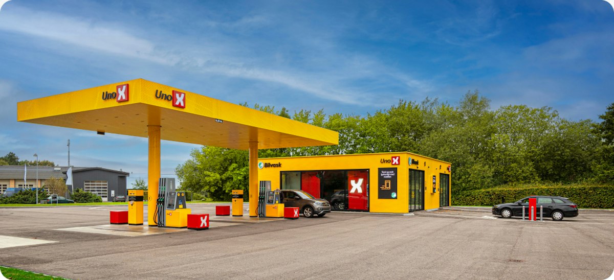 Uno-X Mobility Danmark A/S logo