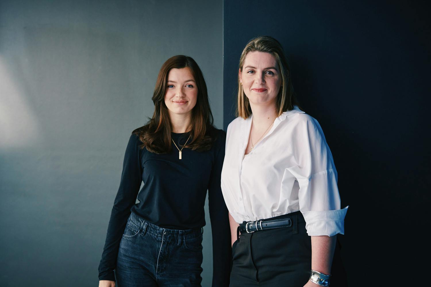 portraet doppelspitze lena rogge und anna friesen