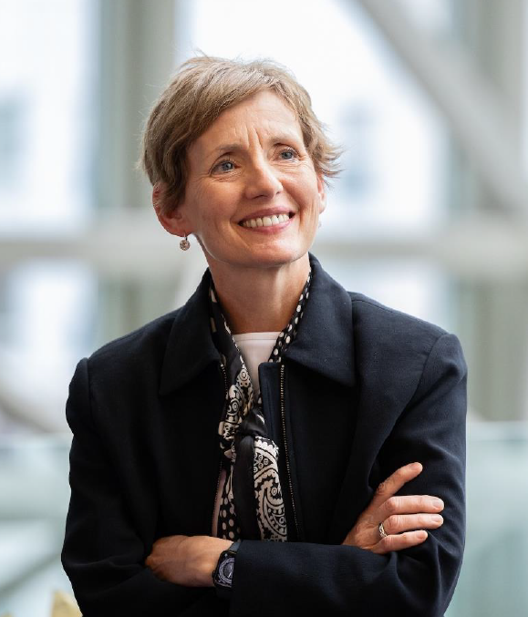Carolyn chisholm career summary