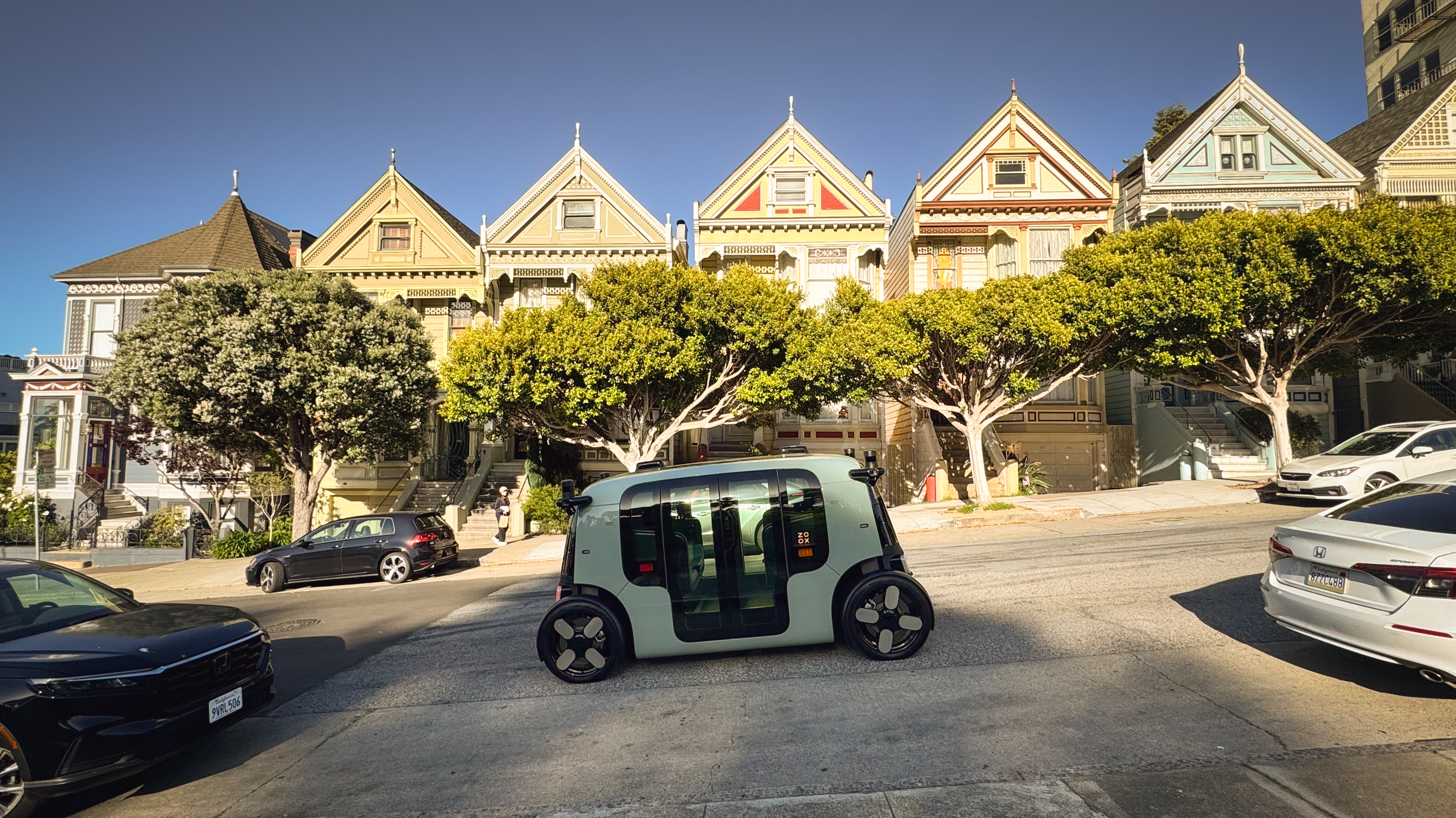 How Zoox approaches autonomous vehicle expansion in new cities