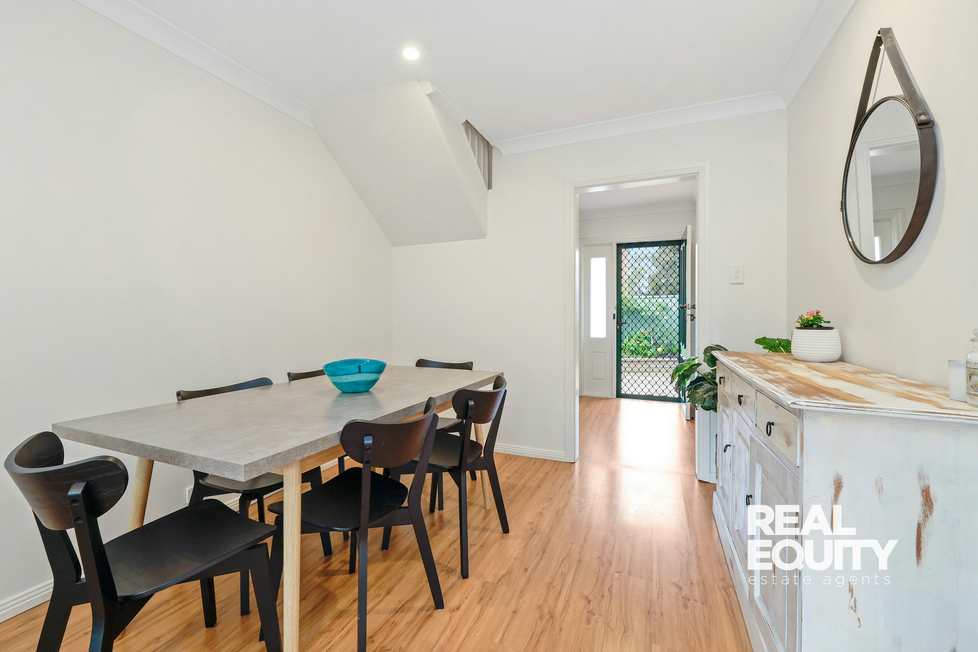 Image of dining room