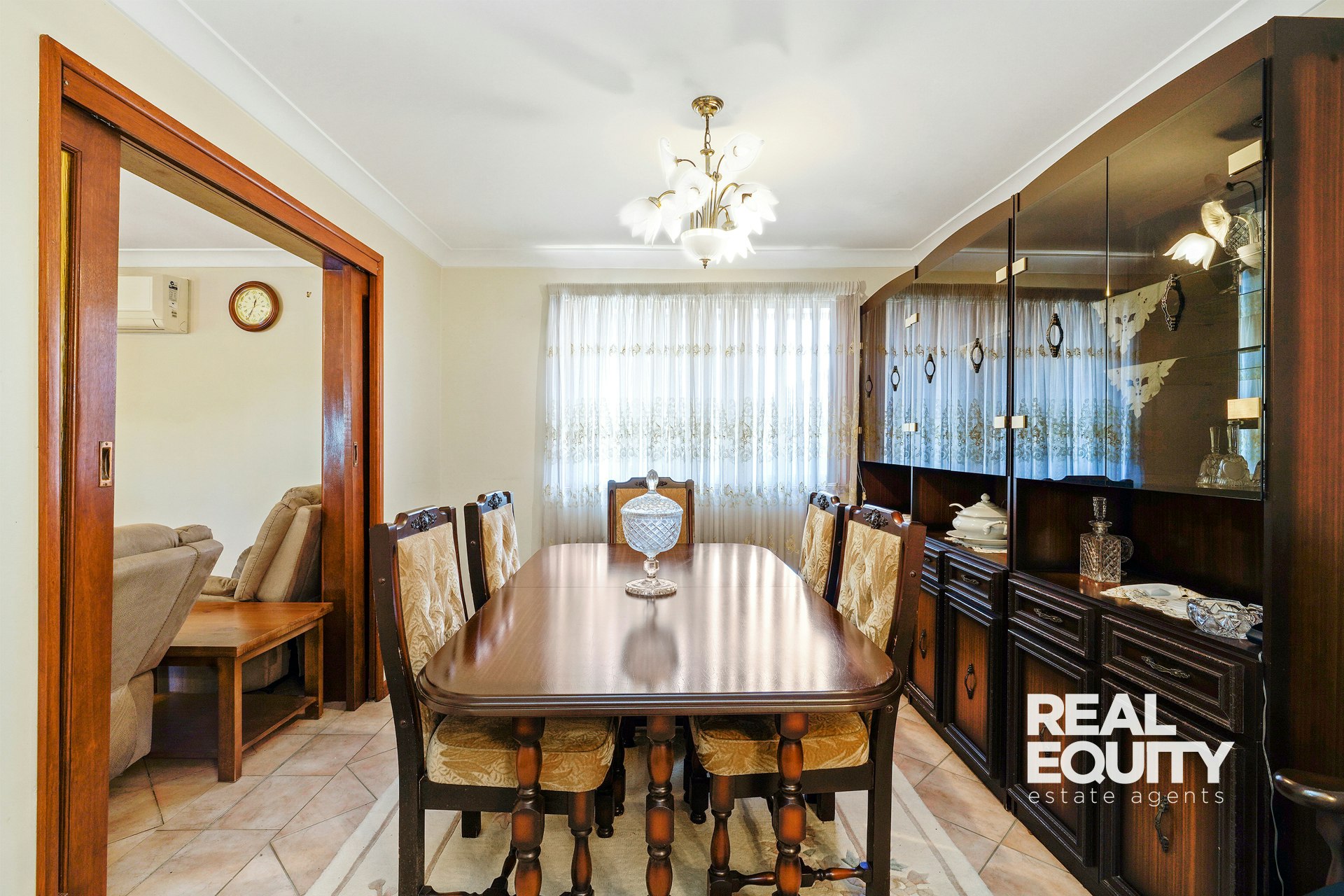 Image of dining room