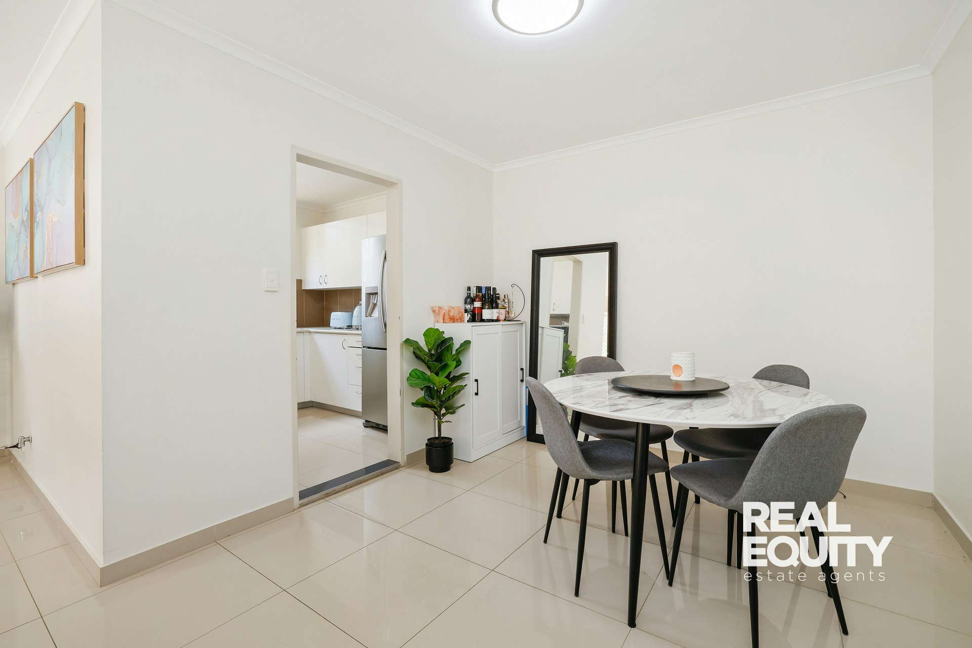 Image of dining room
