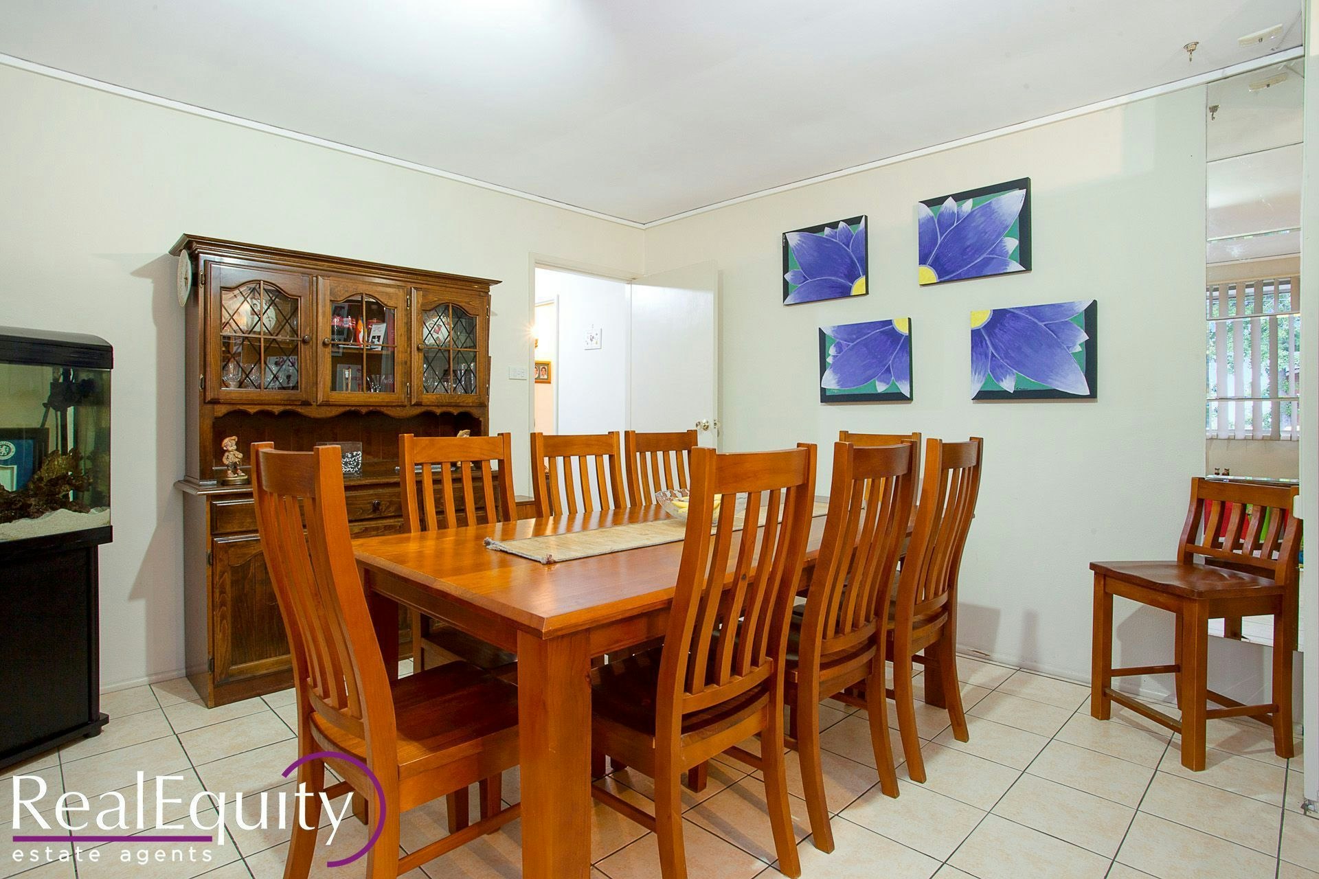 Image of dining room