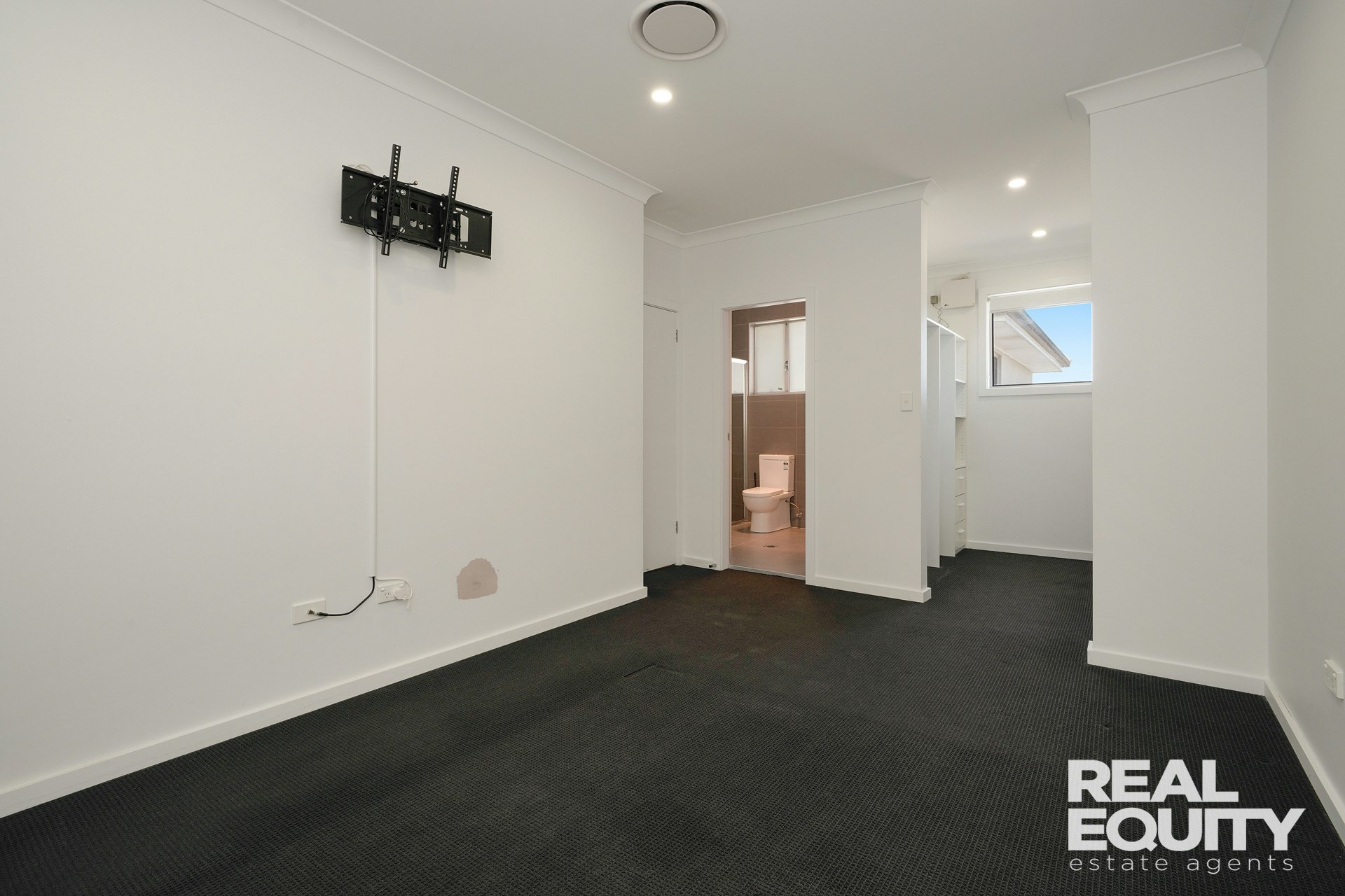 Image of corner