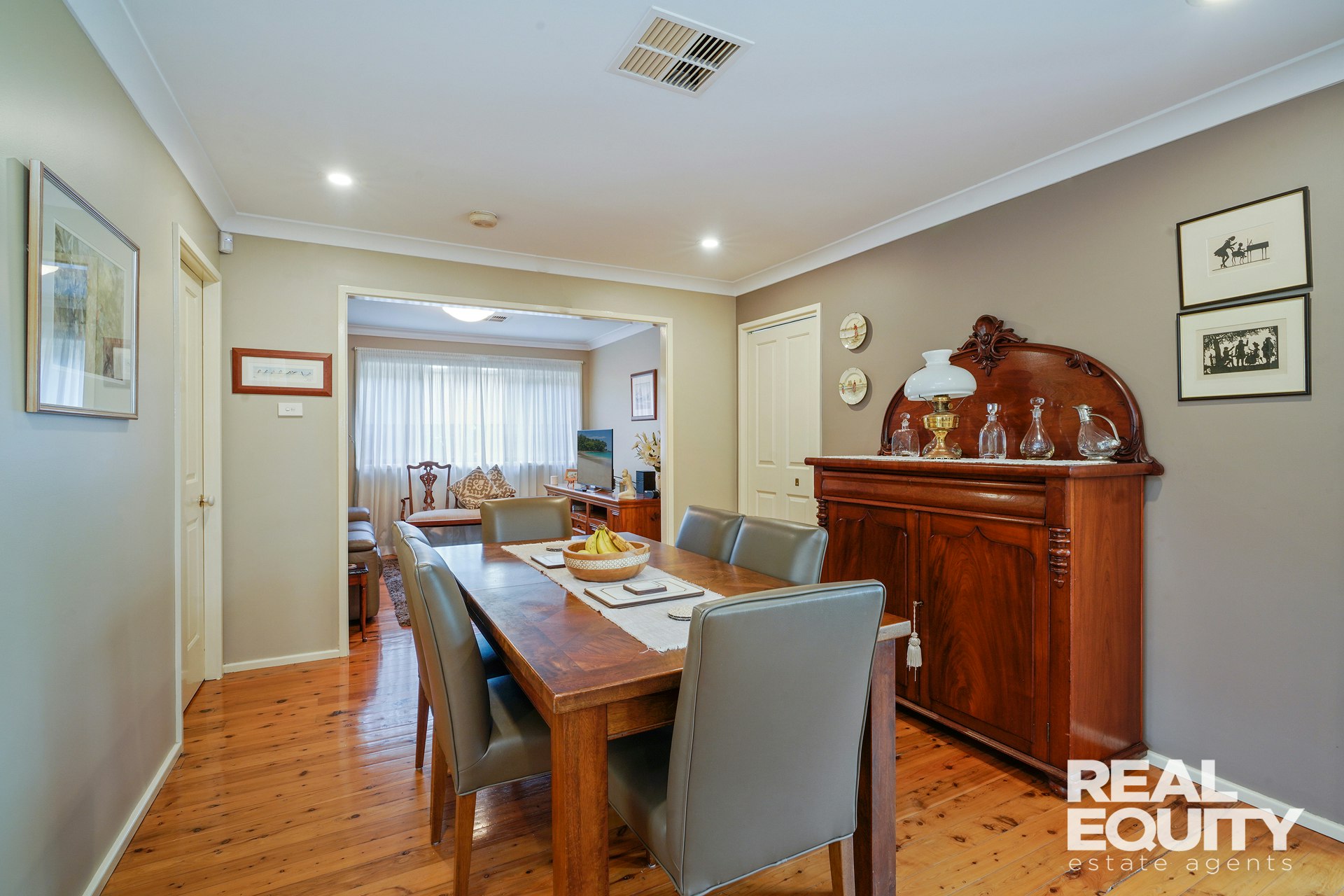 Image of dining room