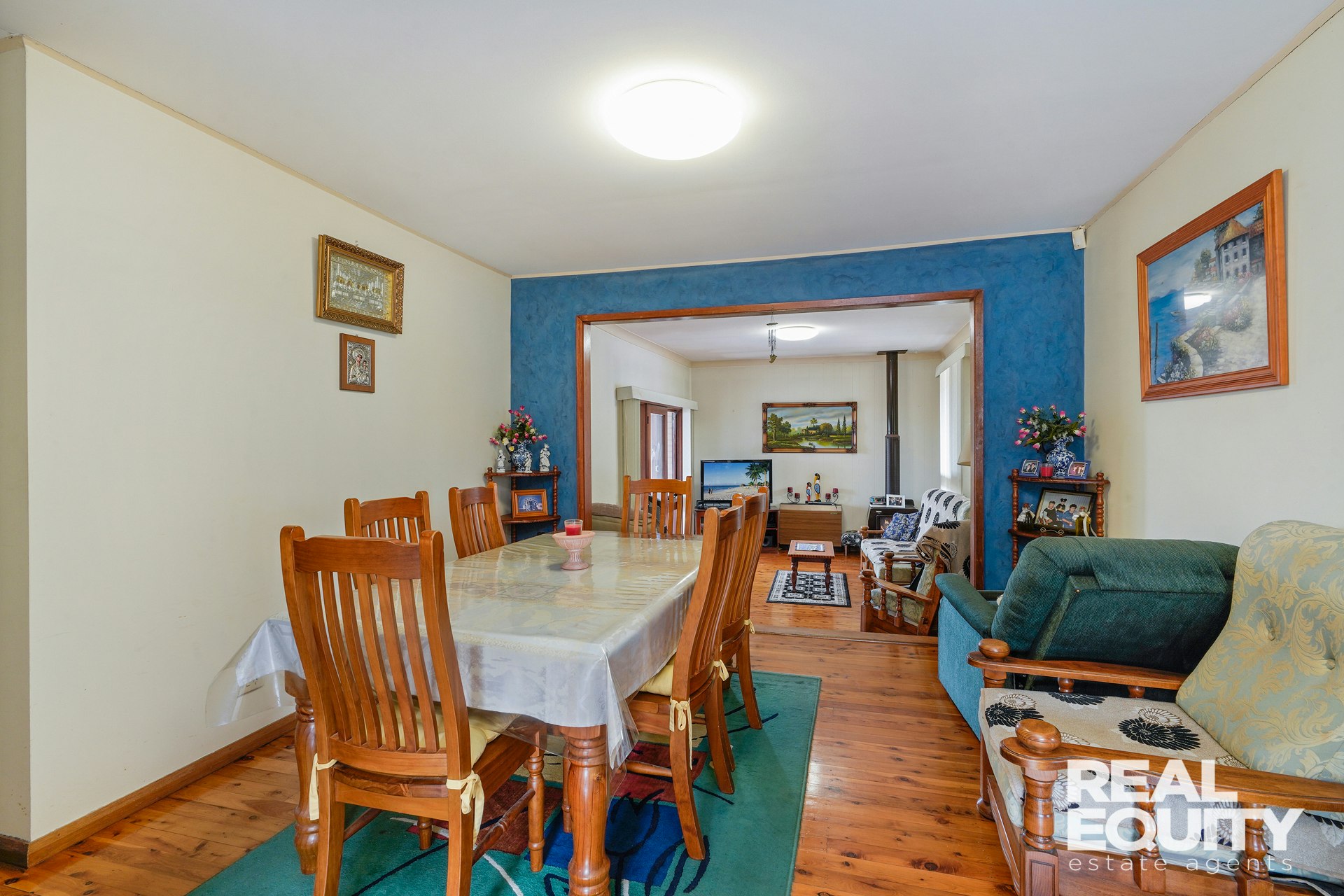 Image of dining room