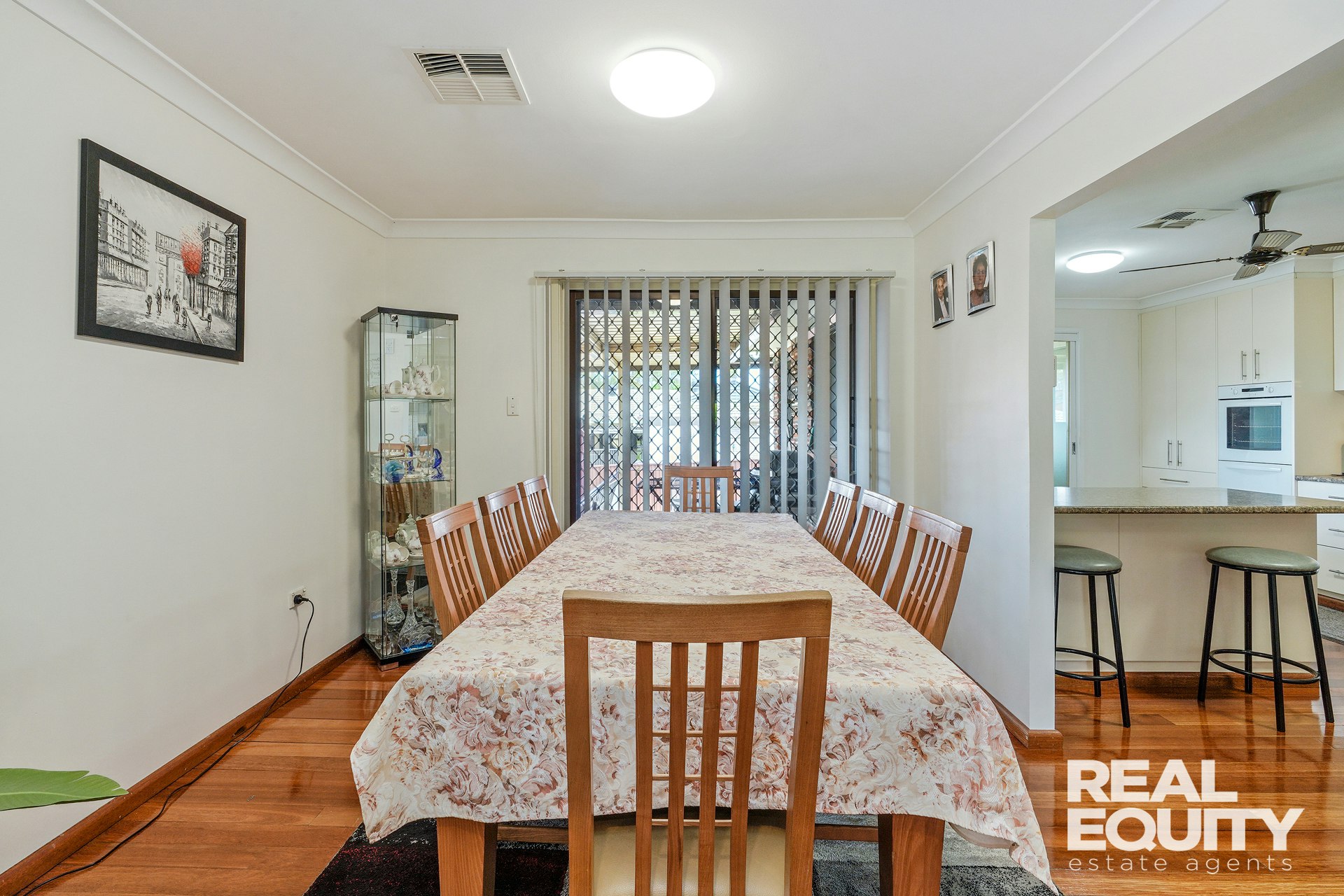 Image of dining room