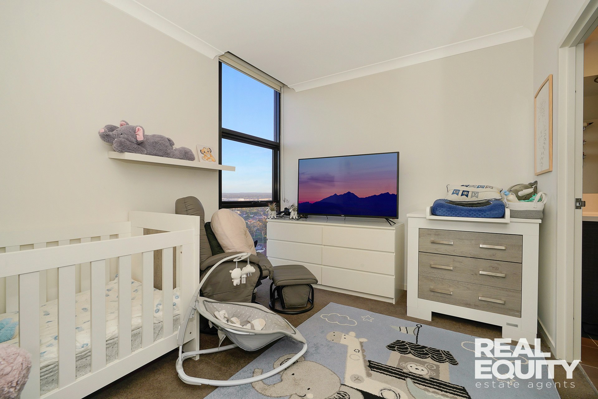 Image of crib