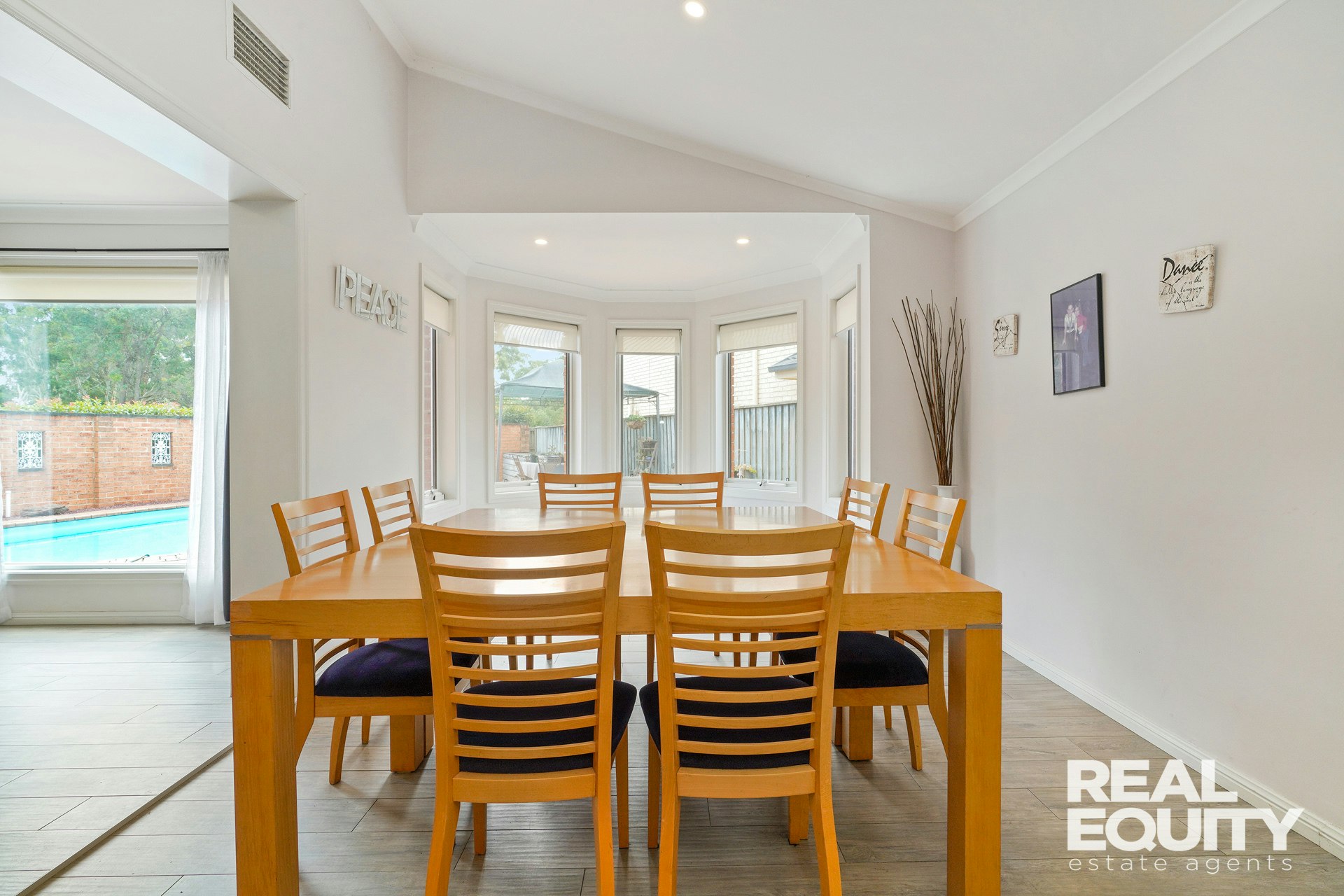 Image of dining room