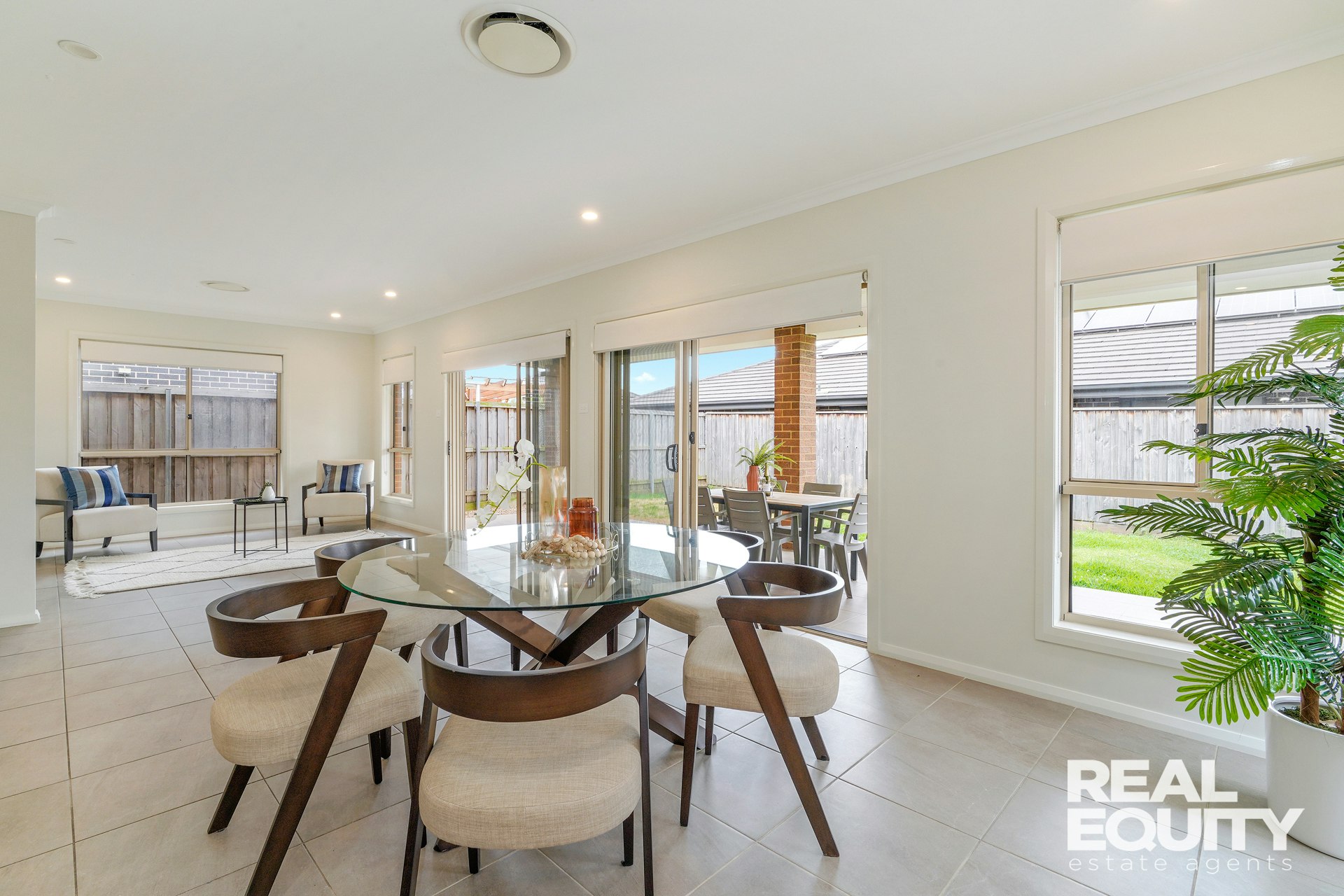Image of dining room