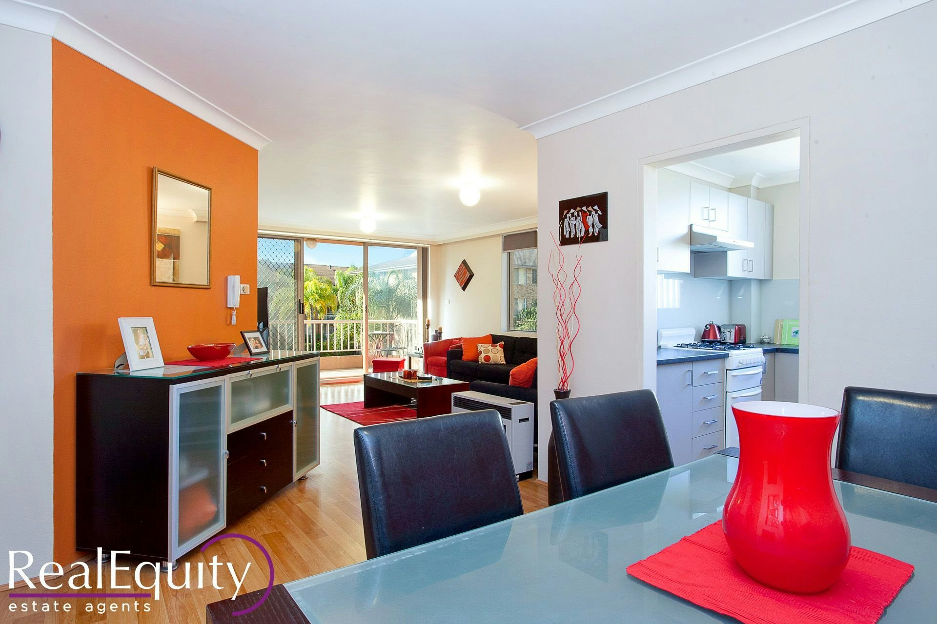 Image of dining room