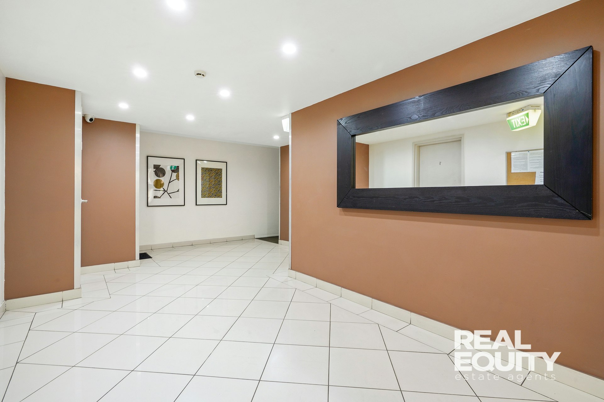 floor