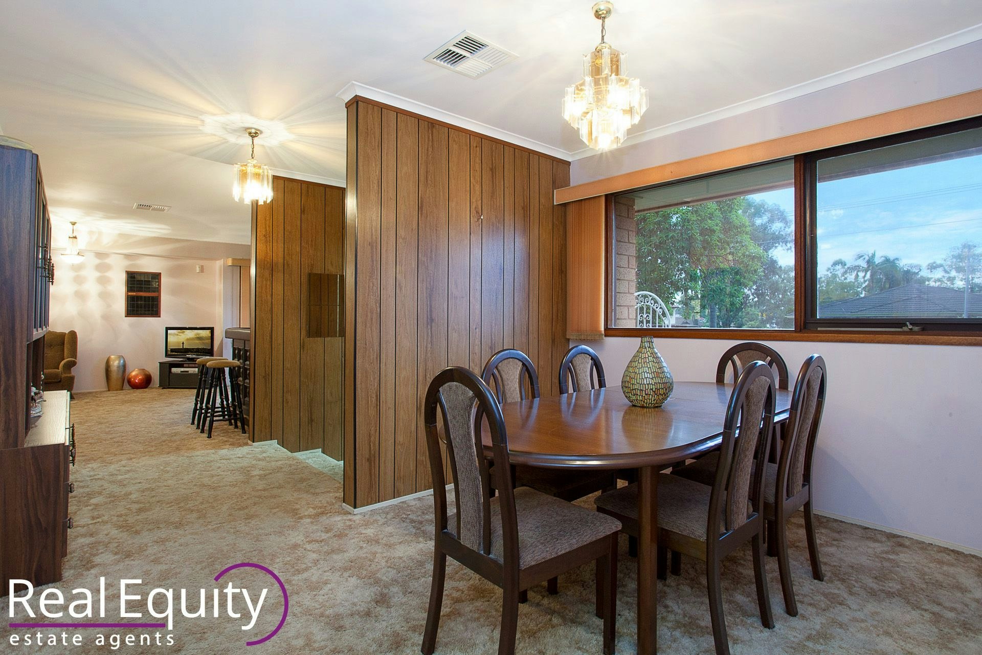 Image of dining room