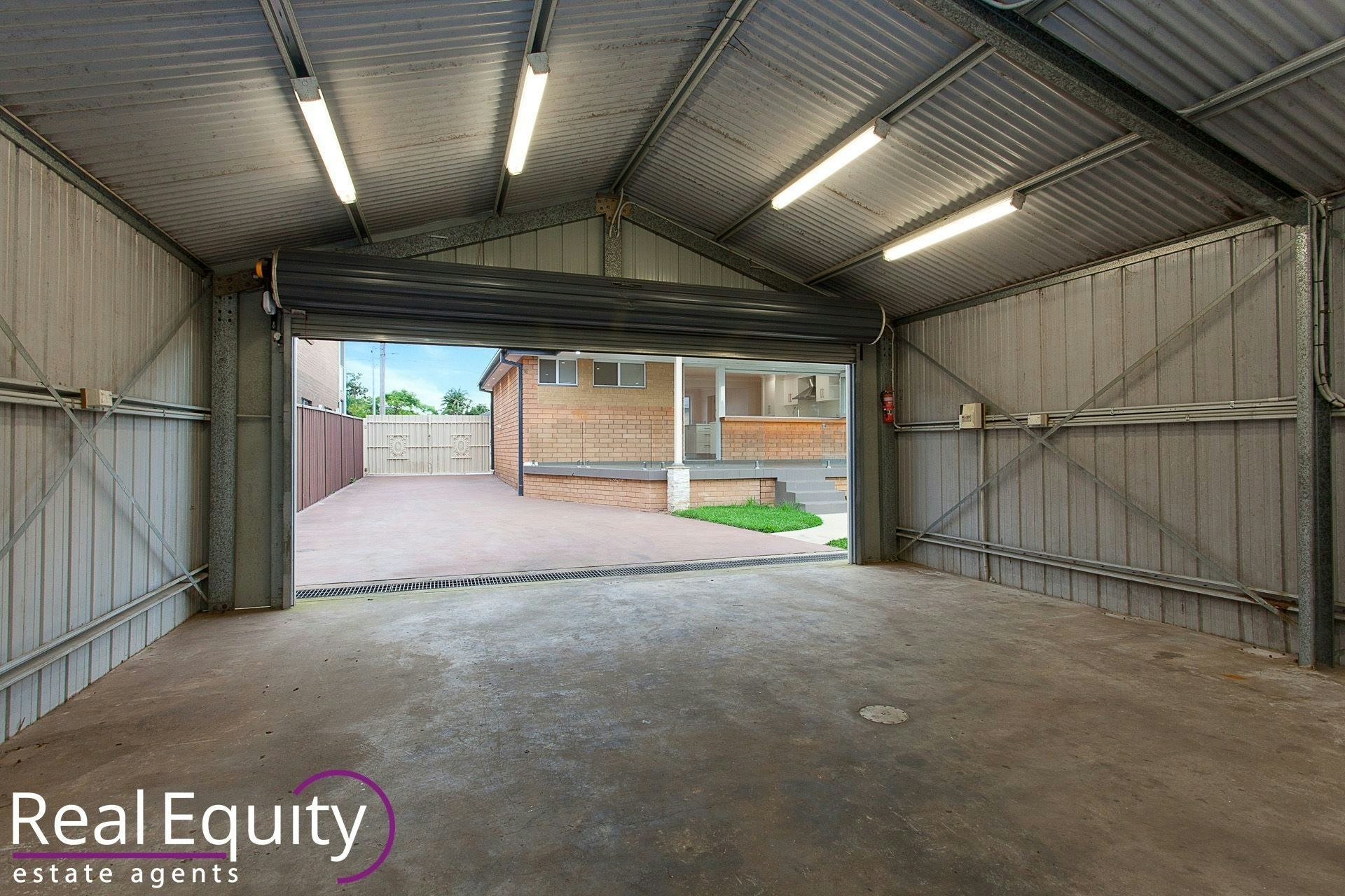 Image of garage