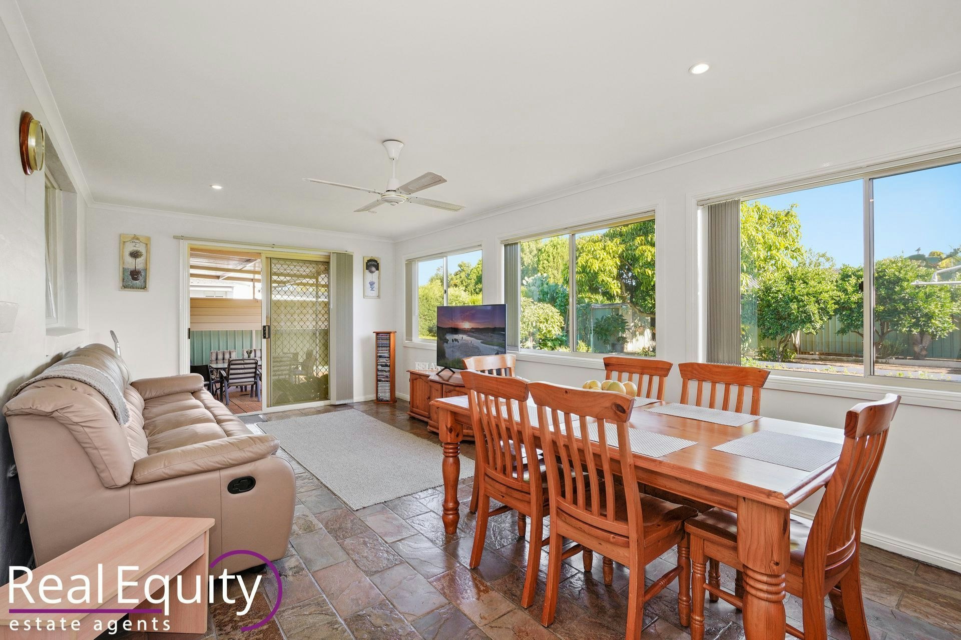 Image of dining room