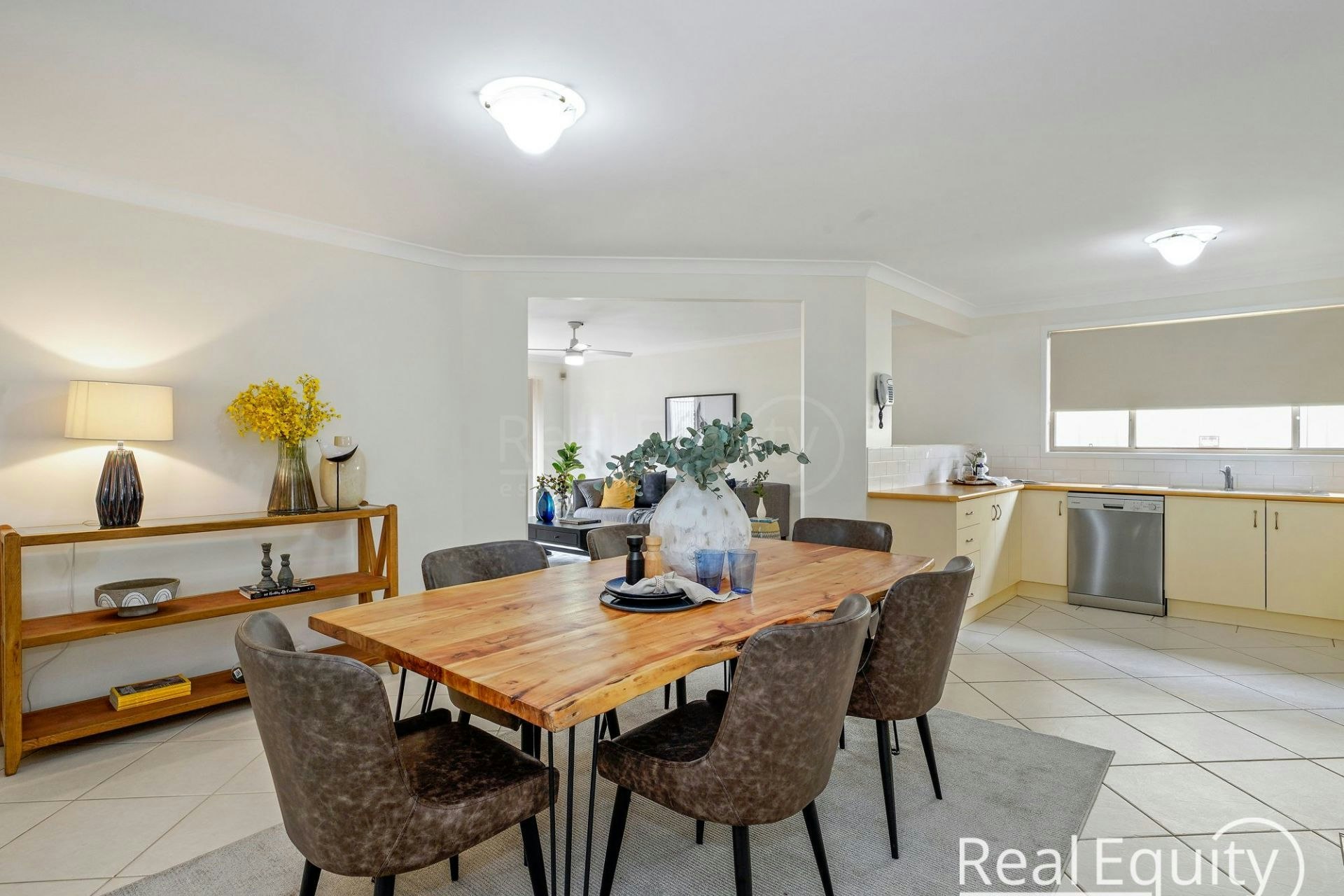Image of dining room