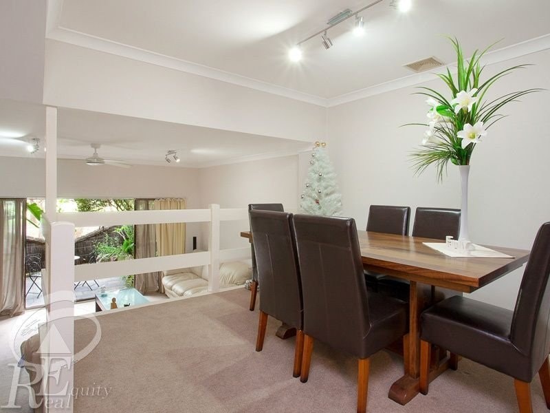 Image of dining room