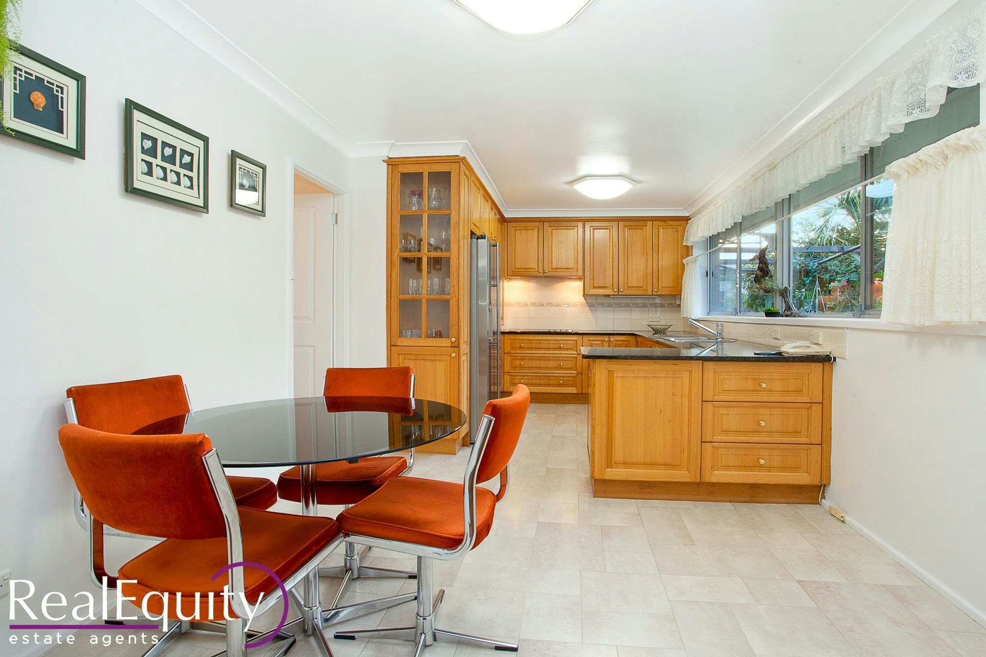 Image of dining room