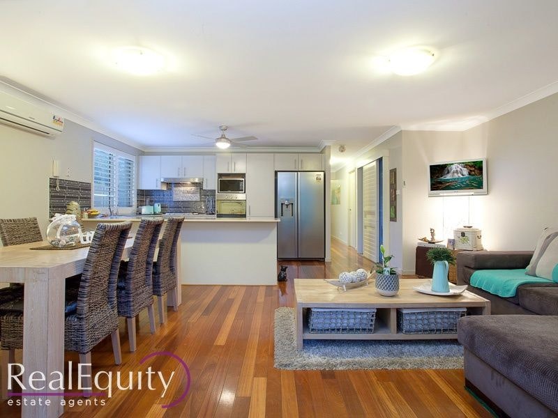 Image of dining room