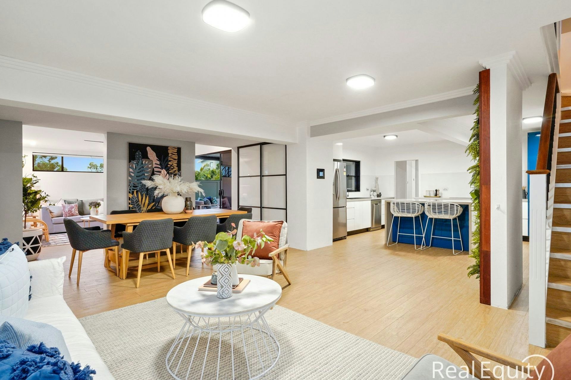 Image of dining room
