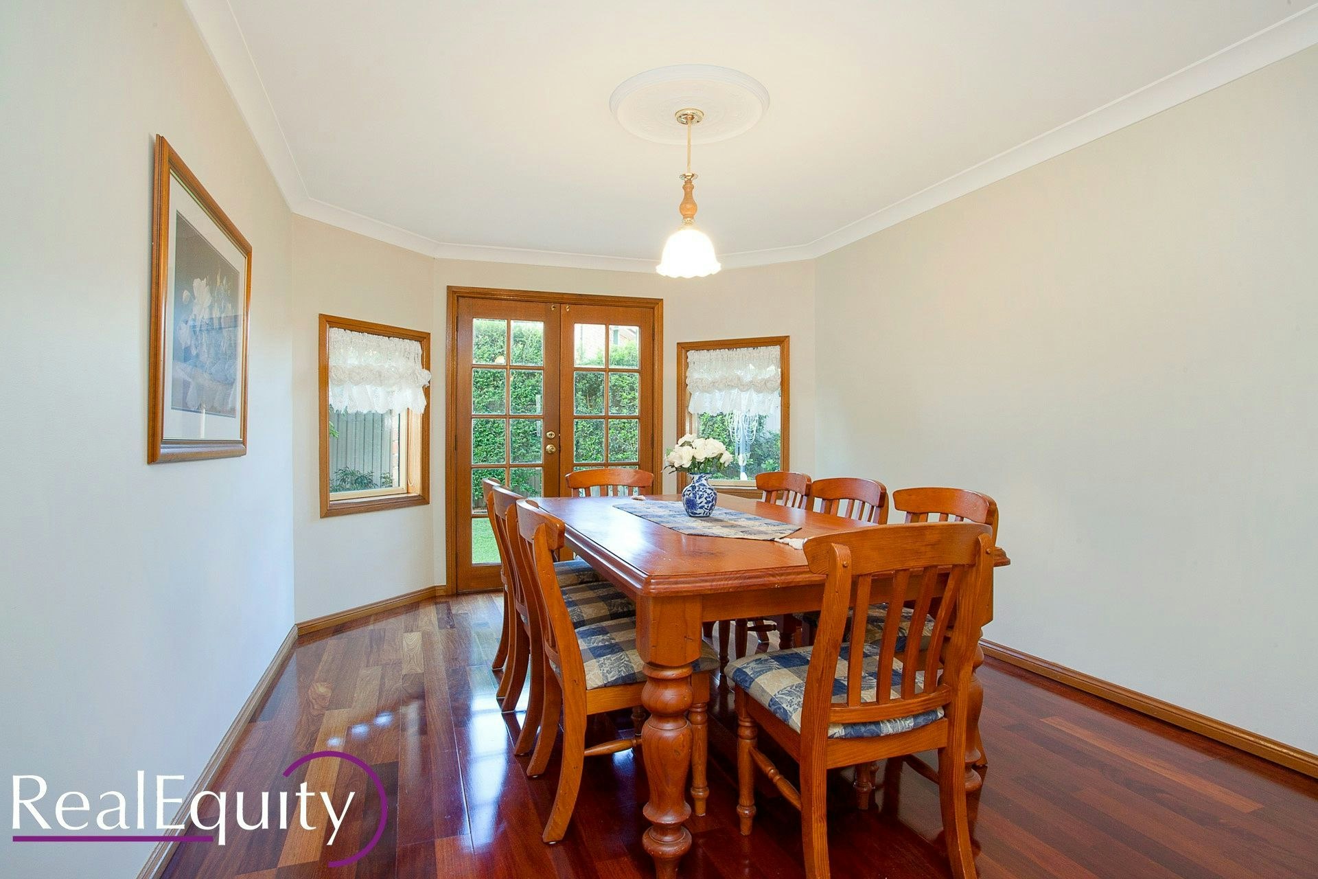 Image of dining room
