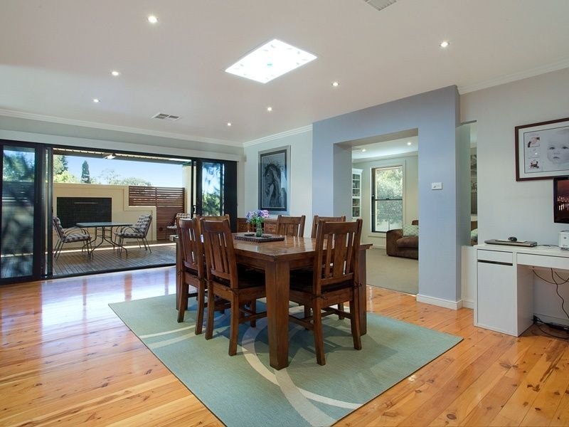 Image of dining room