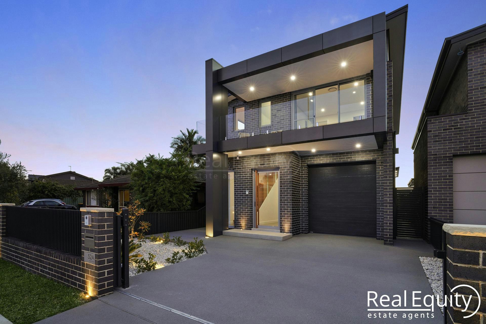 Image of garage