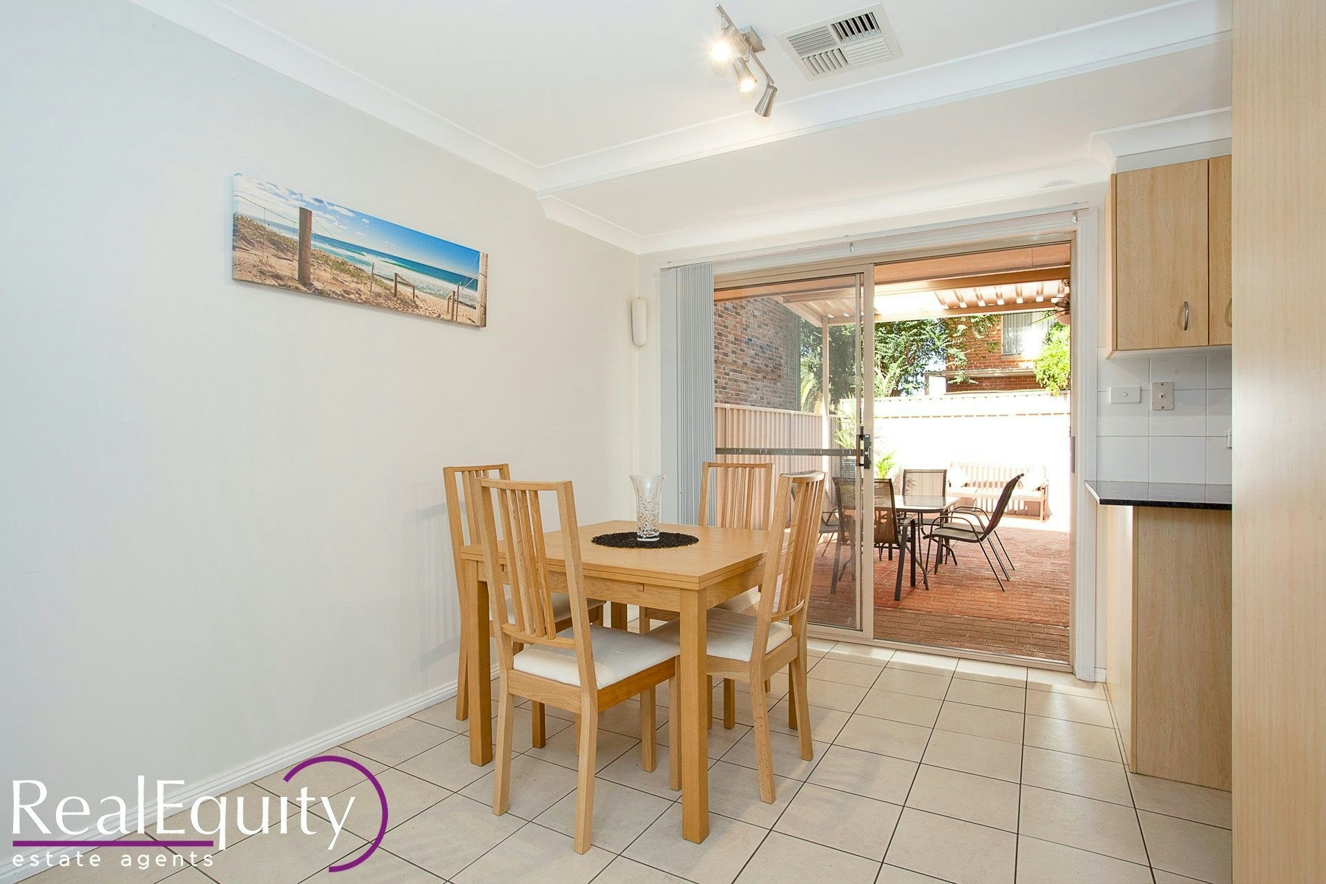 Image of dining room