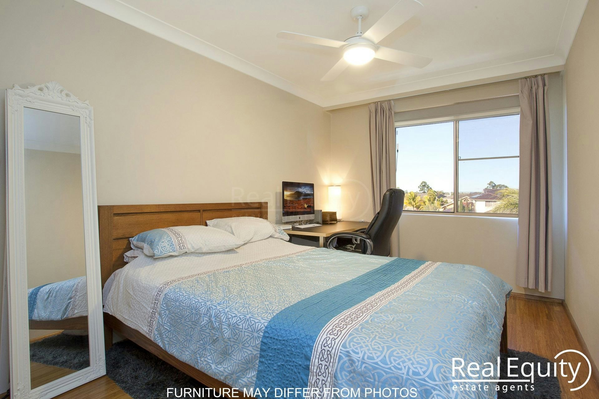 Image of ceiling fan