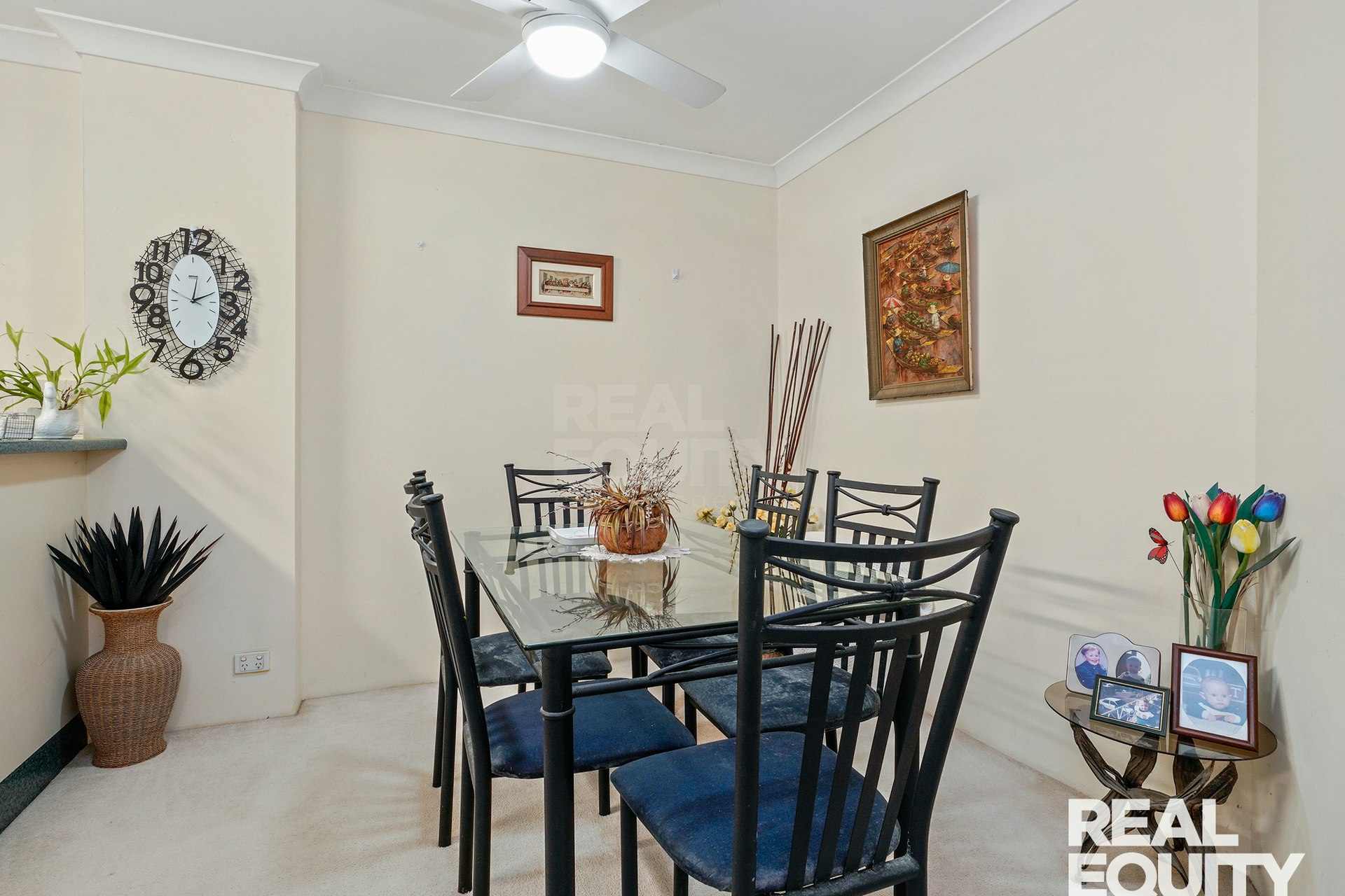 Image of dining room