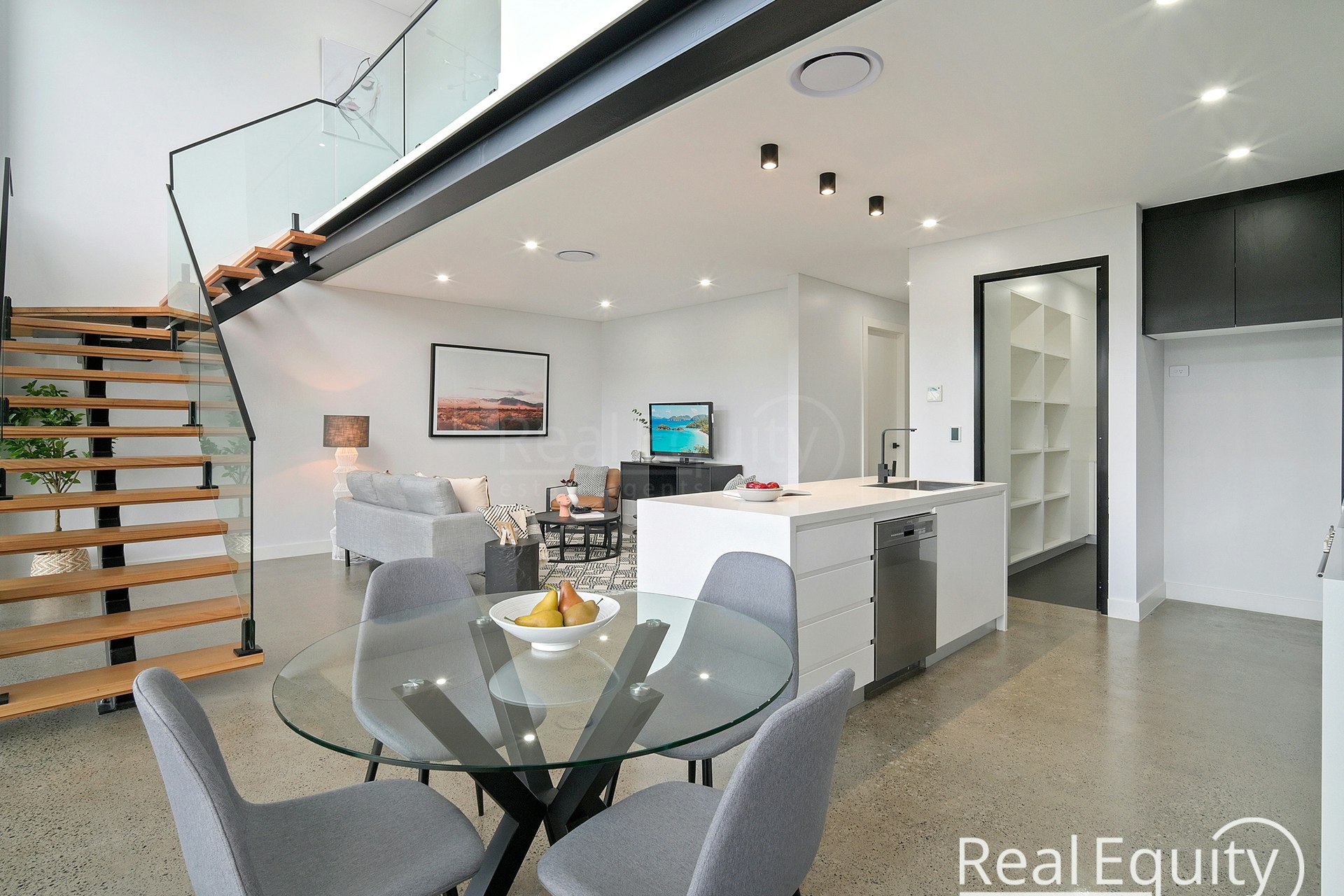 Image of dining room