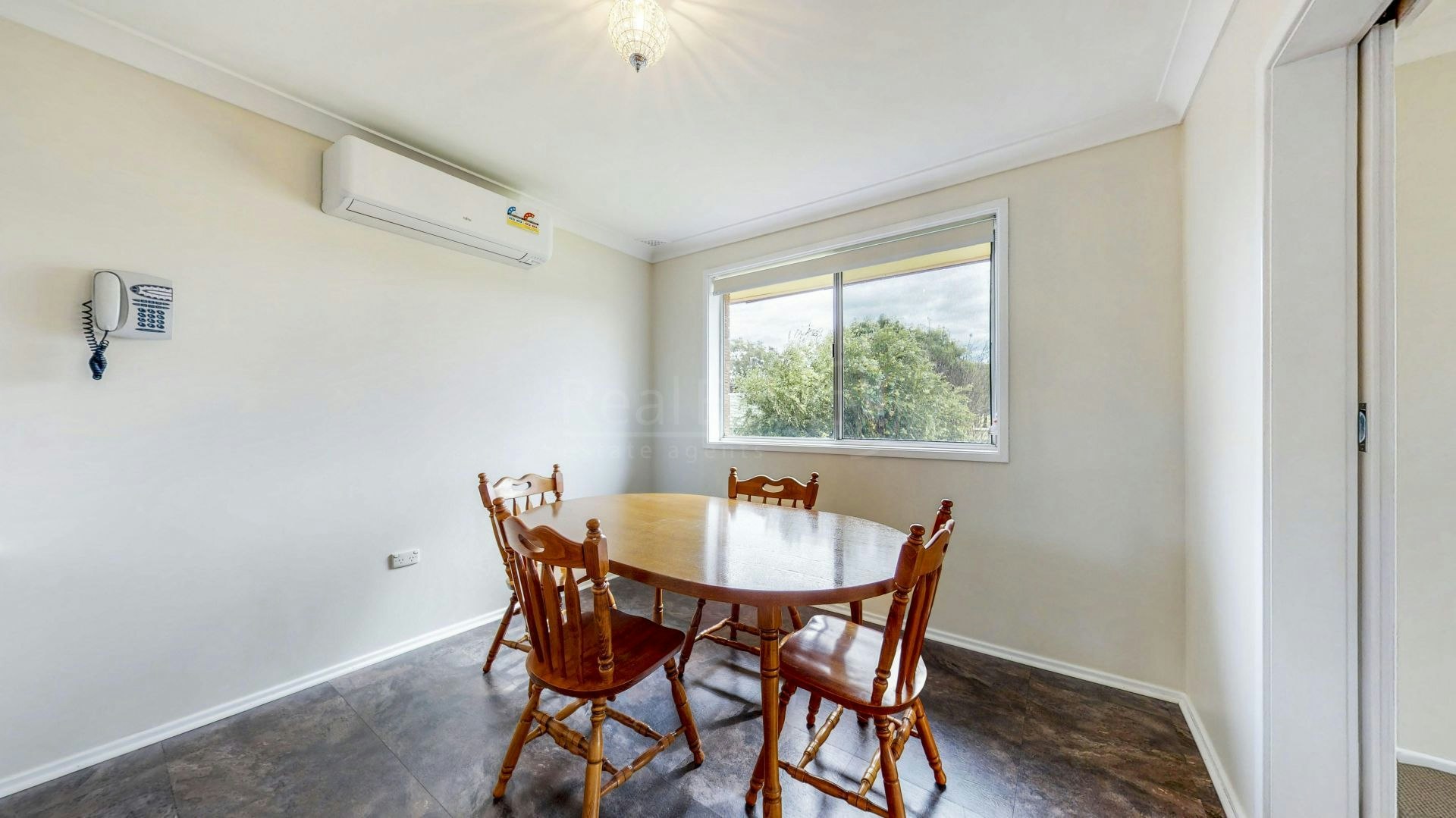 Image of corner