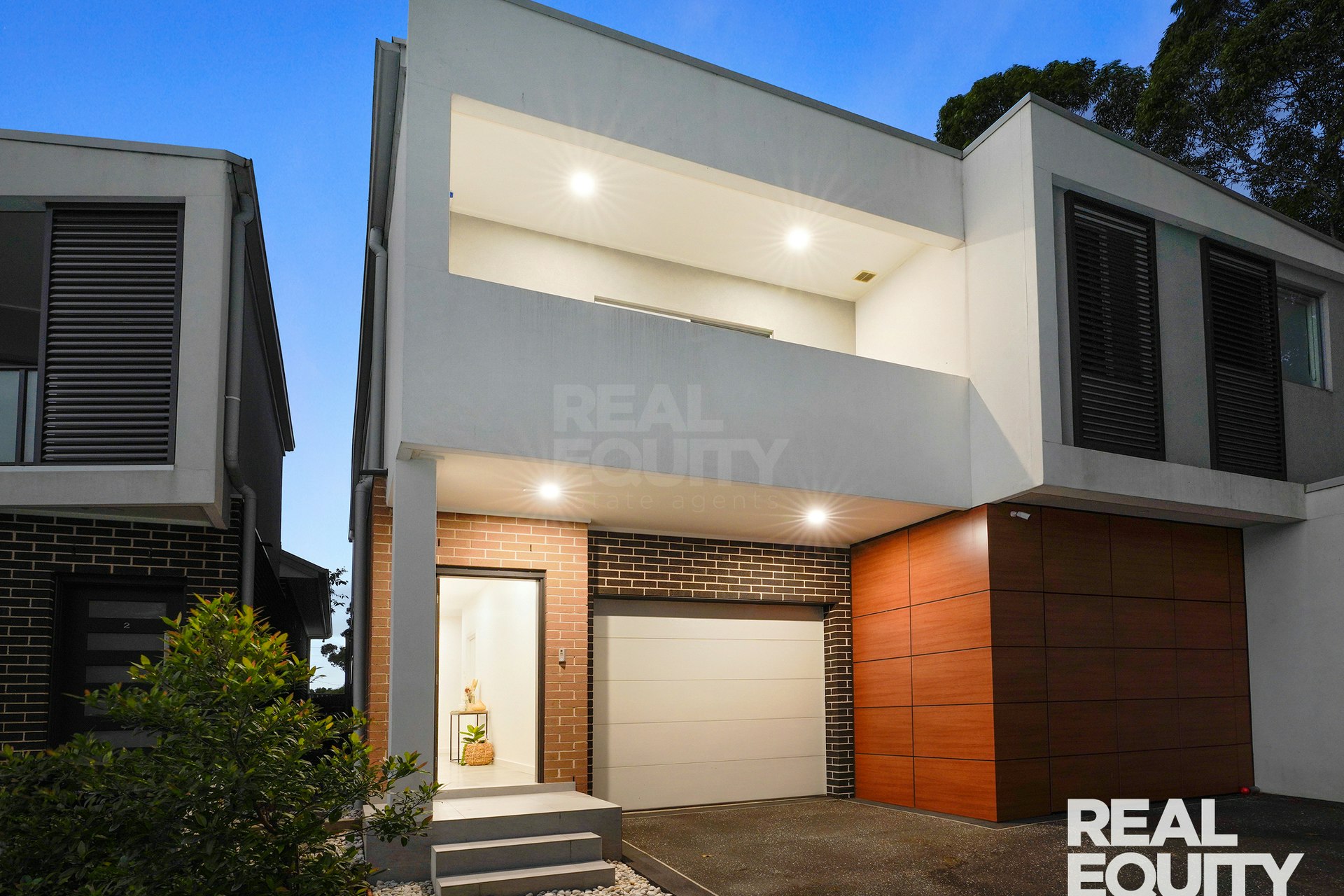 Image of garage