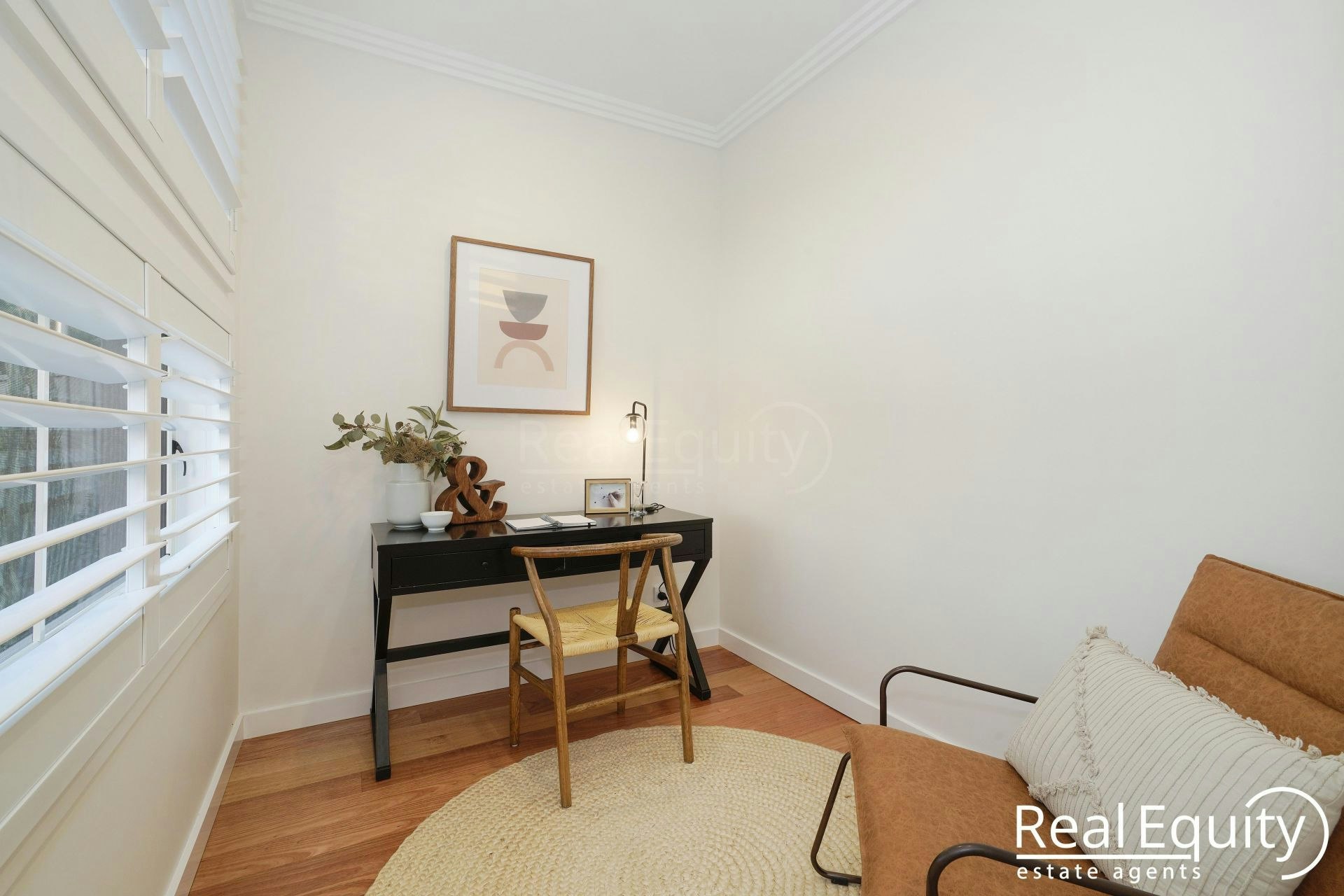 Image of corner