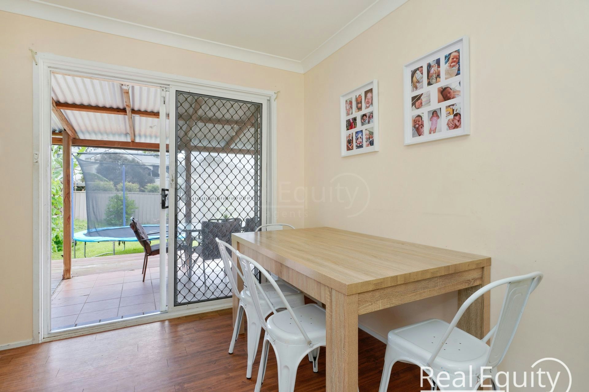 Image of dining room