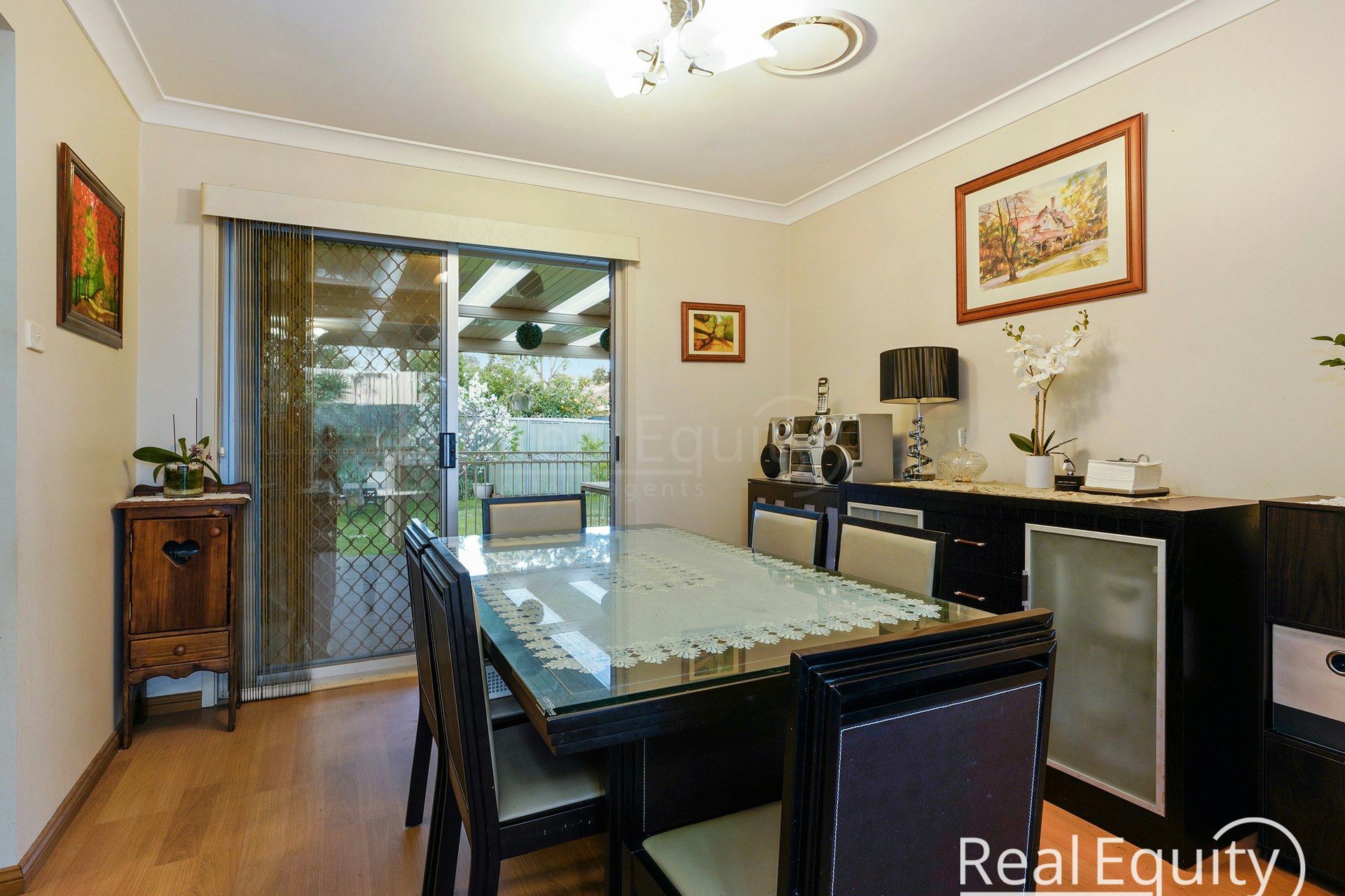 Image of dining room
