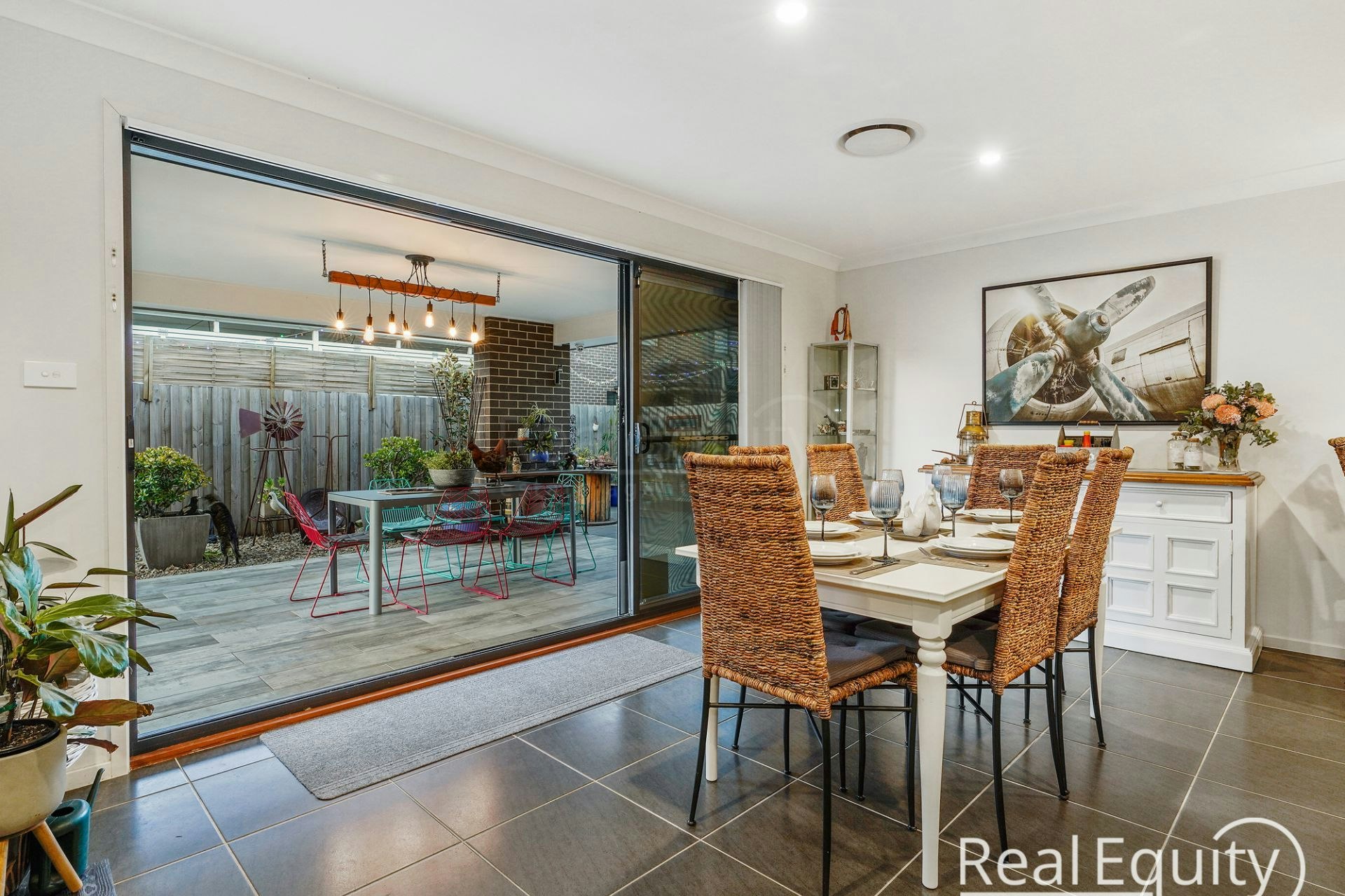 Image of dining room