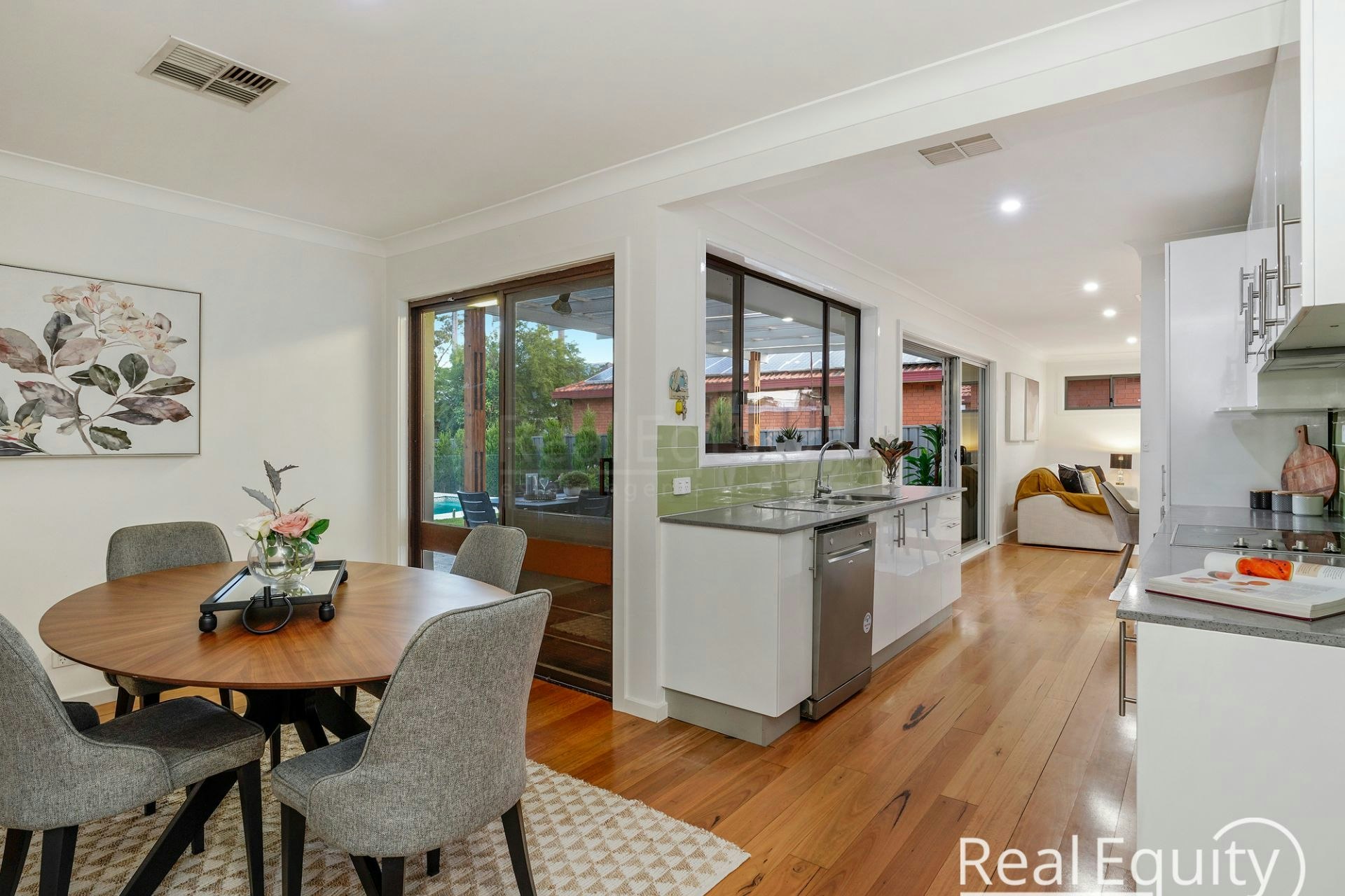 Image of dining room