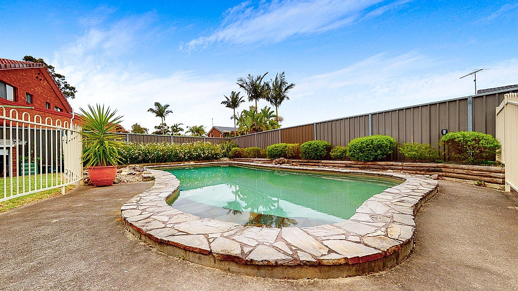 Image of backyard