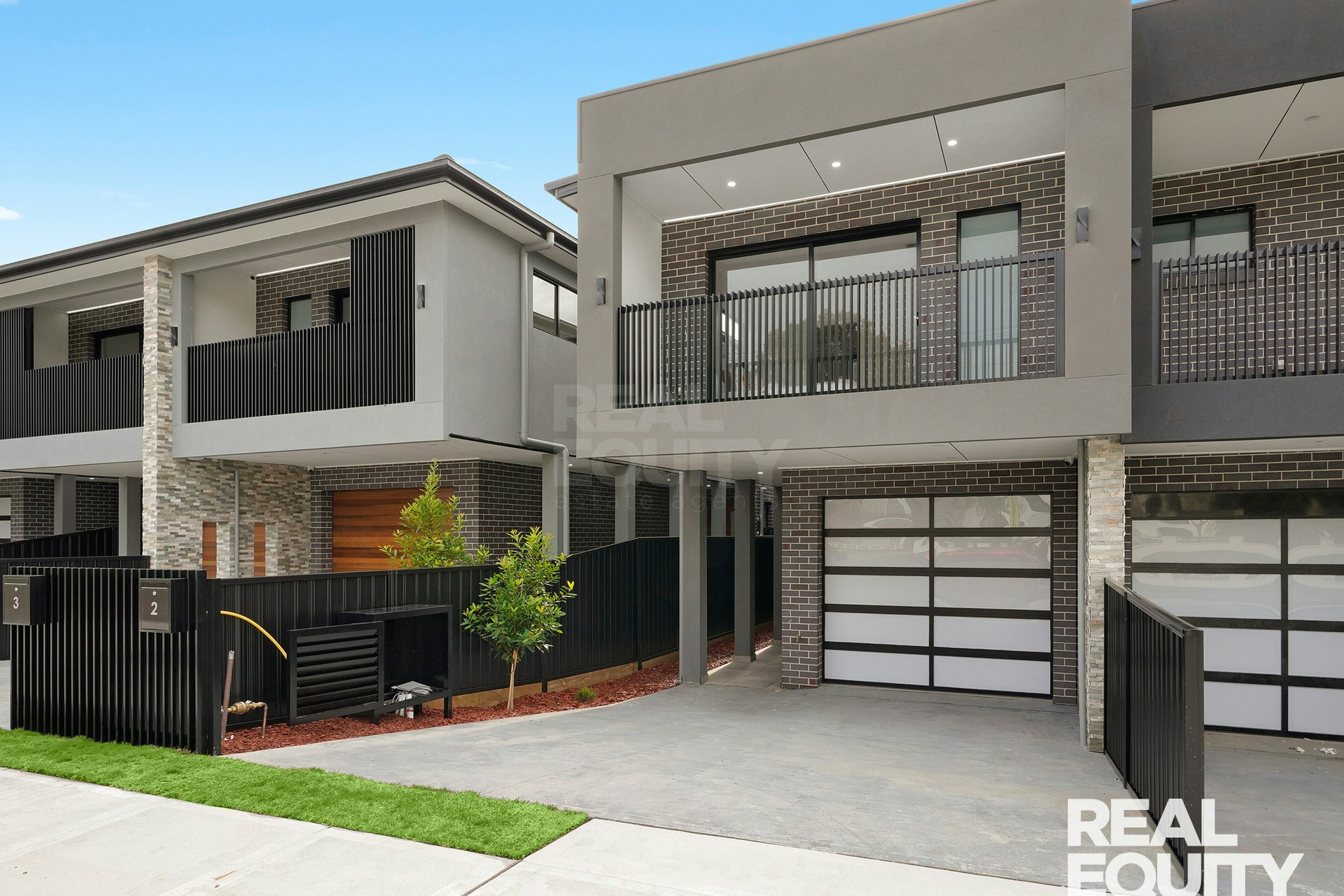 Image of garage