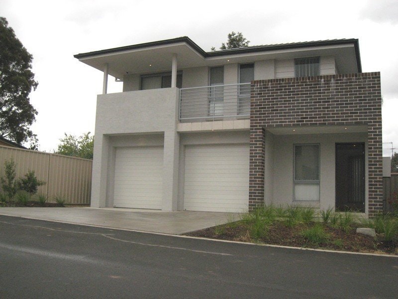 Image of garage