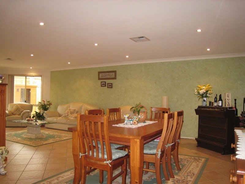 Image of dining room