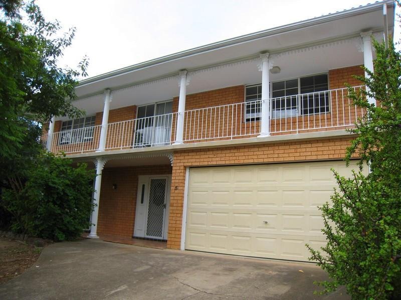 Image of garage
