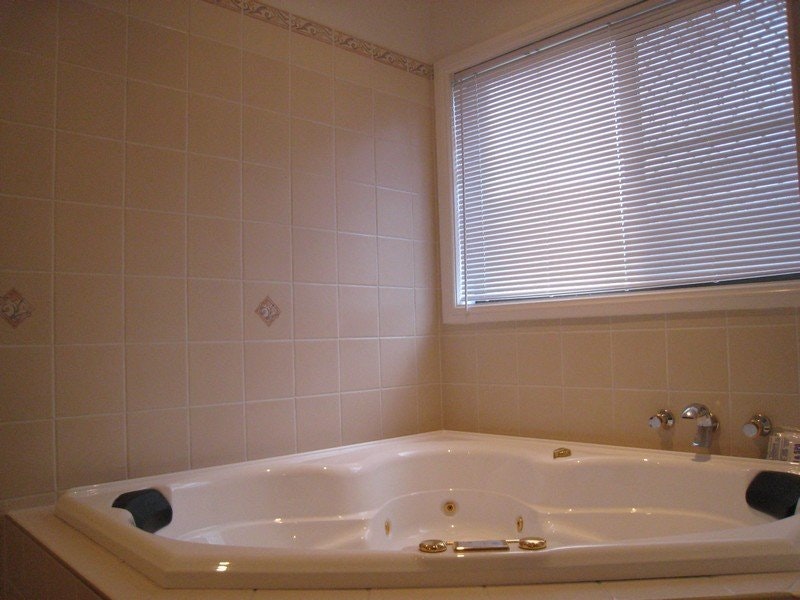 Image of tub