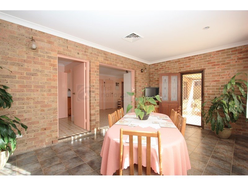 Image of dining room