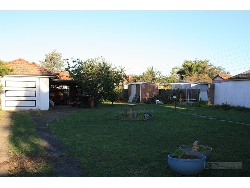 Image of backyard