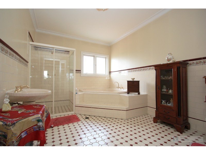 Image of corner