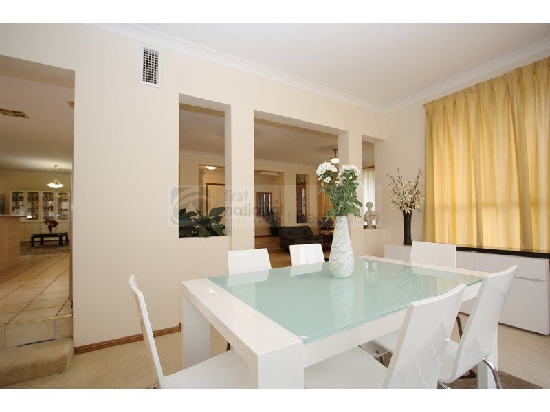 Image of dining room