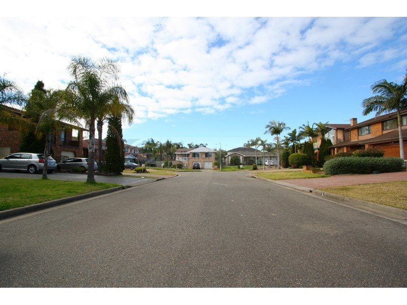 Image of neighborhood